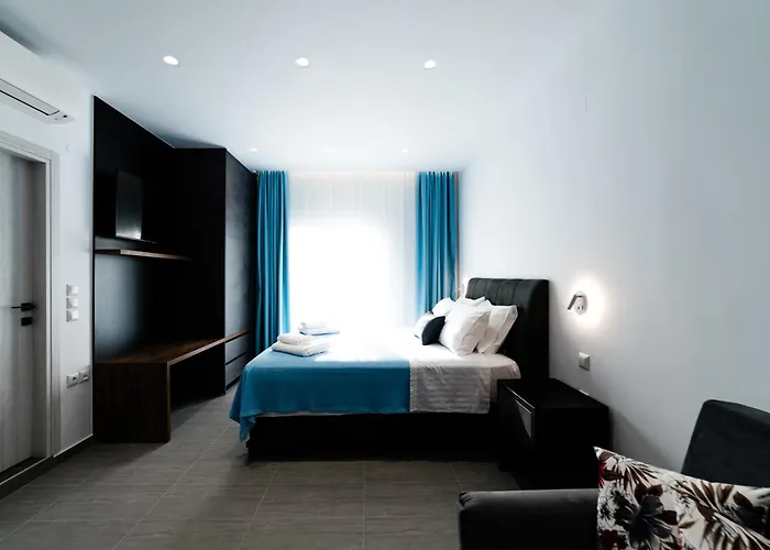 Athena Center Apartments II